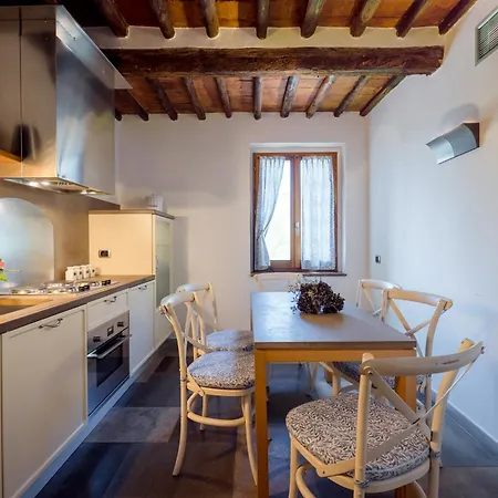 Al Gelso Bianco Aparthotel *