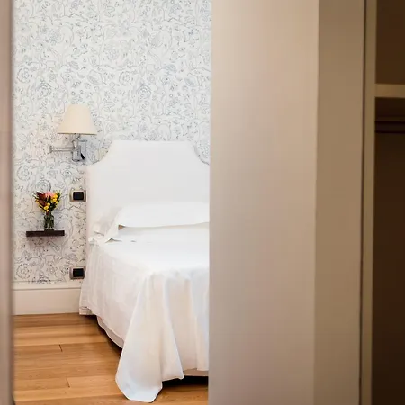 Al Gelso Bianco Aparthotel