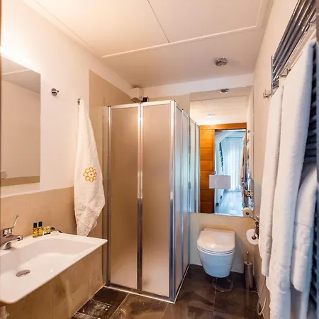 Al Gelso Bianco Aparthotel