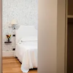 Al Gelso Bianco Aparthotel