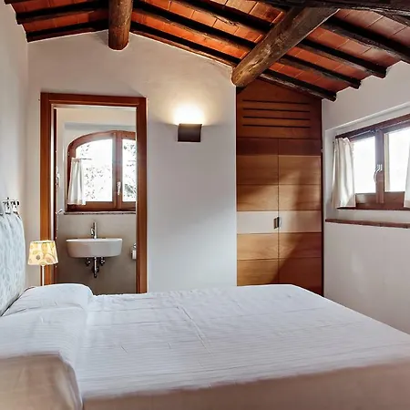 Al Gelso Bianco 4* SantʼAppiano